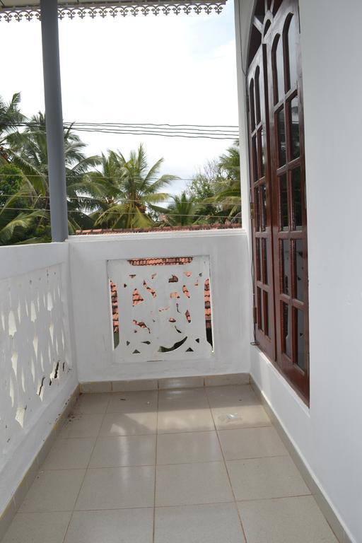 Hansi Villa Bentota Quarto foto