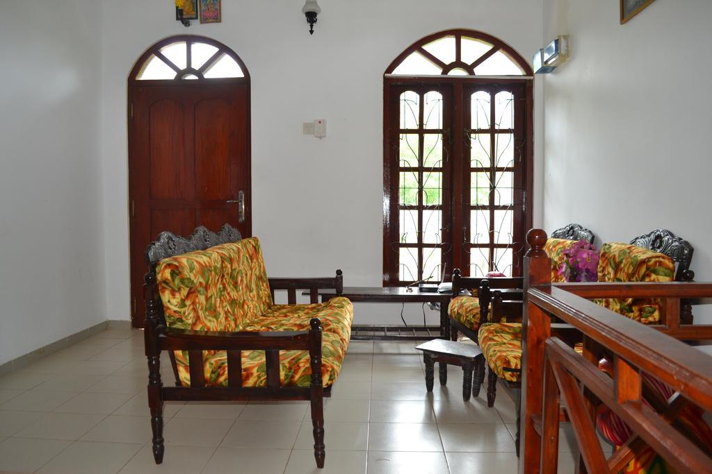 Hansi Villa Bentota Quarto foto